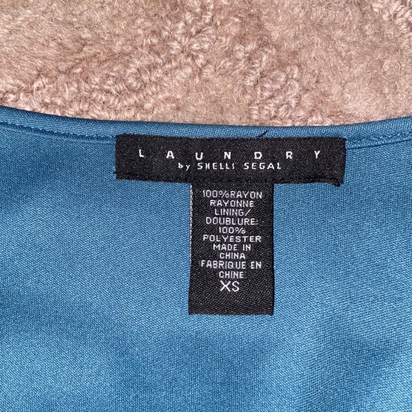 Laundry by Shelli Segal dress. Multi colored and is perfect for any occasion. - Picture 2 of 3